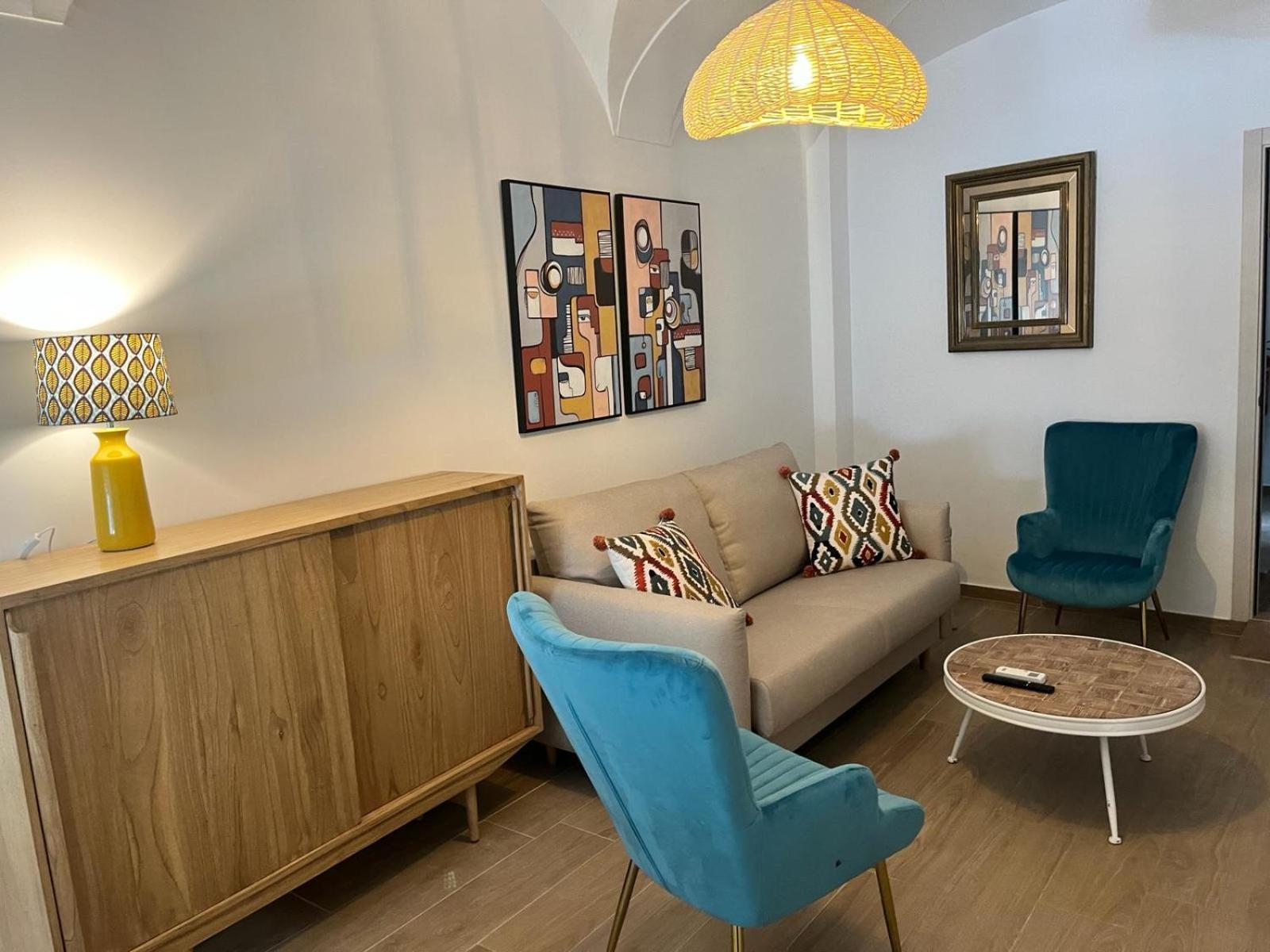 Apartamento Plaza San Francisco Trujillo Exteriör bild