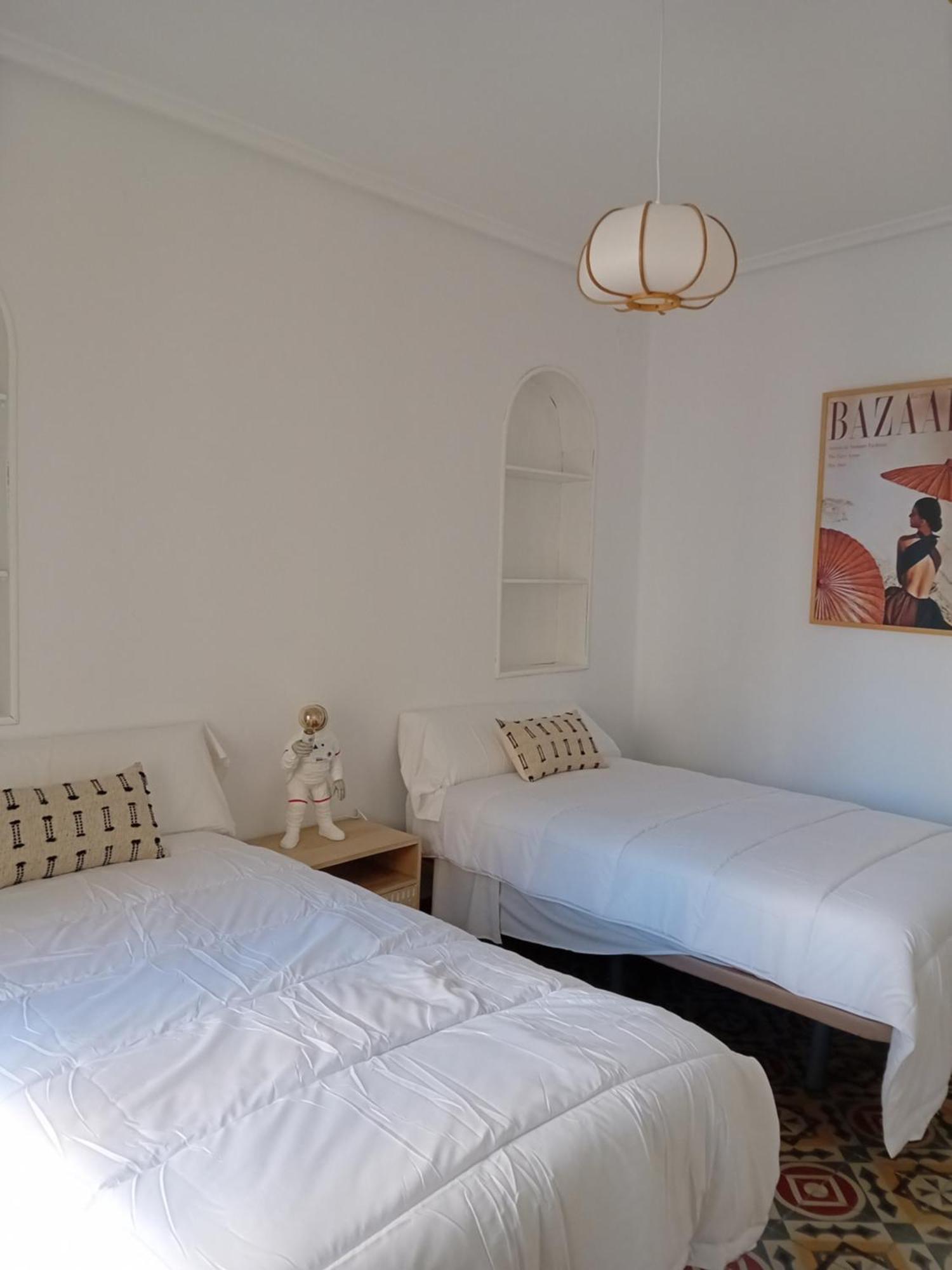 Apartamento Plaza San Francisco Trujillo Exteriör bild