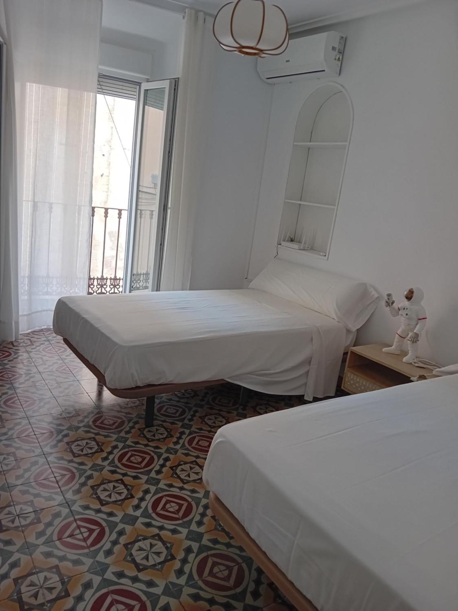 Apartamento Plaza San Francisco Trujillo Exteriör bild